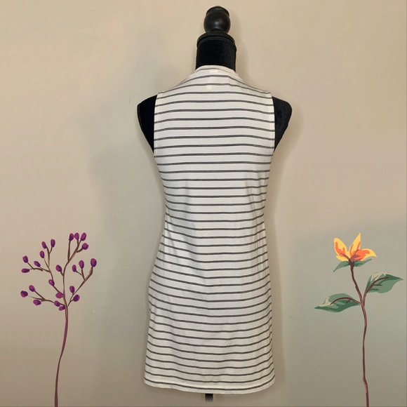 BCBGeneration Black and White Top - Picture 3 of 3